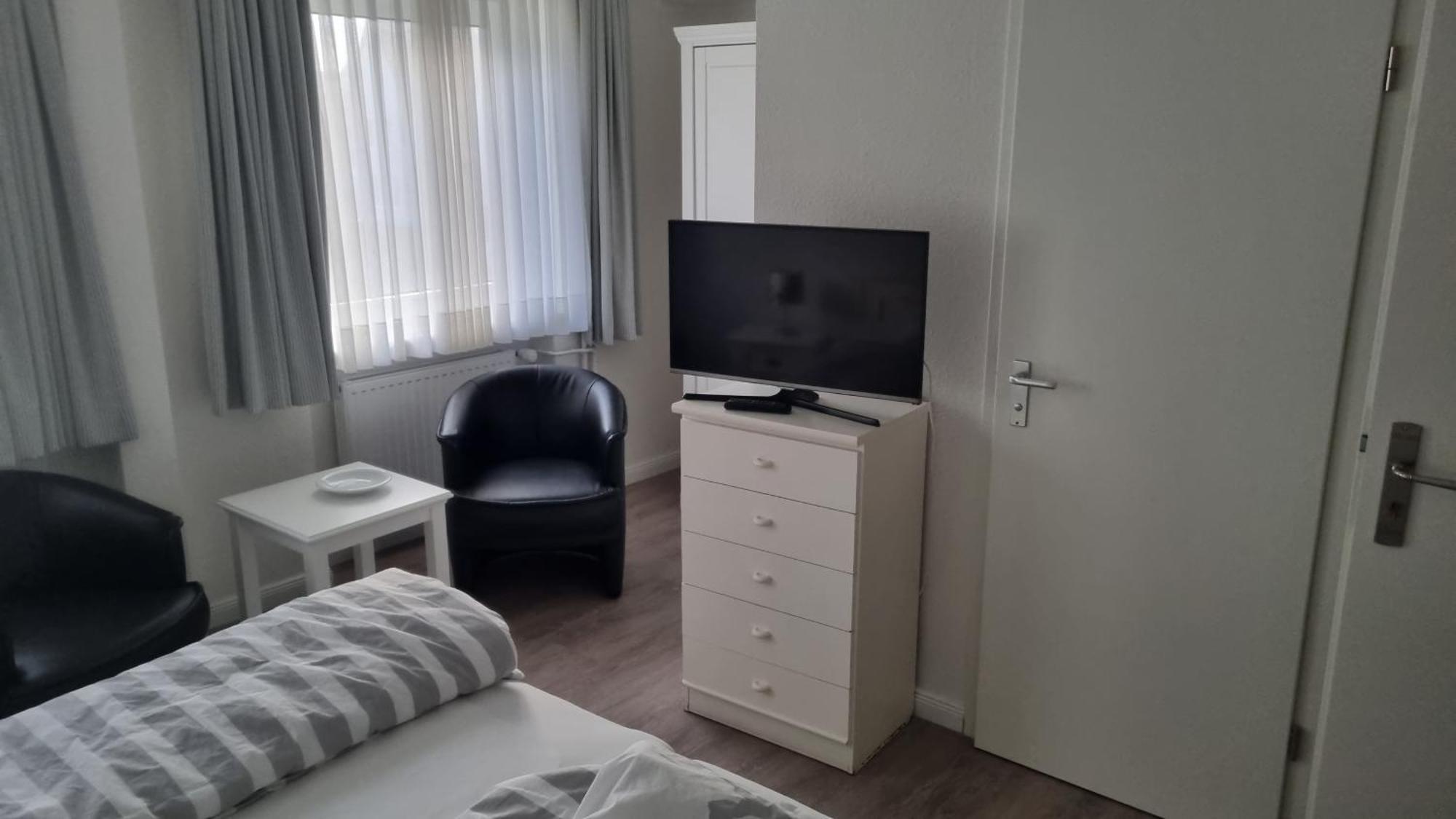 Hotel-cafe-lindow Hotel